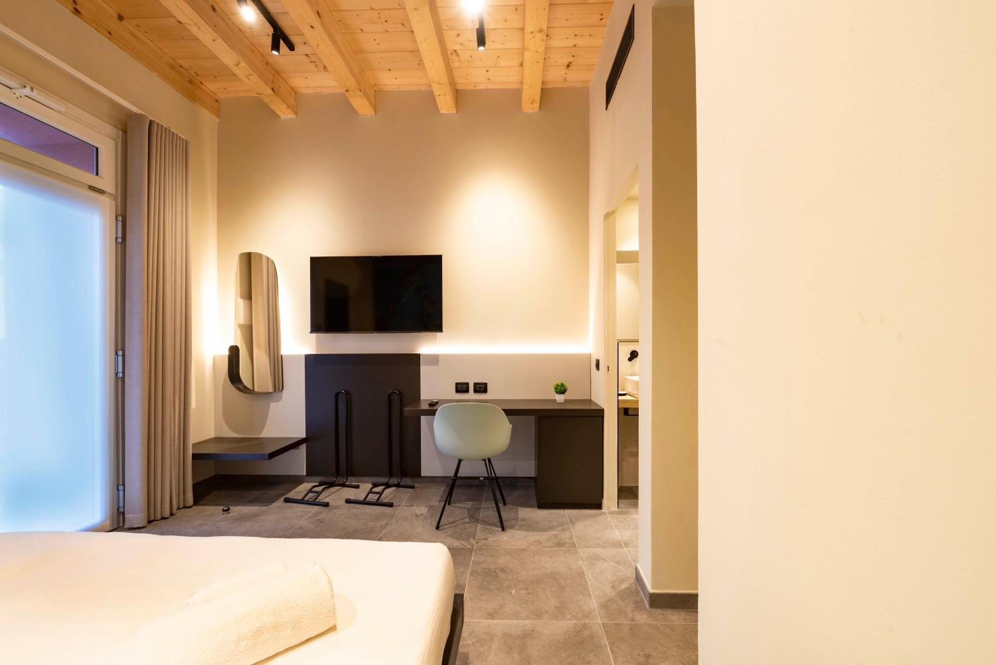 Italianflat - Verona'S River, Free Parking For Car & Bike, Nature, Relax 외부 사진