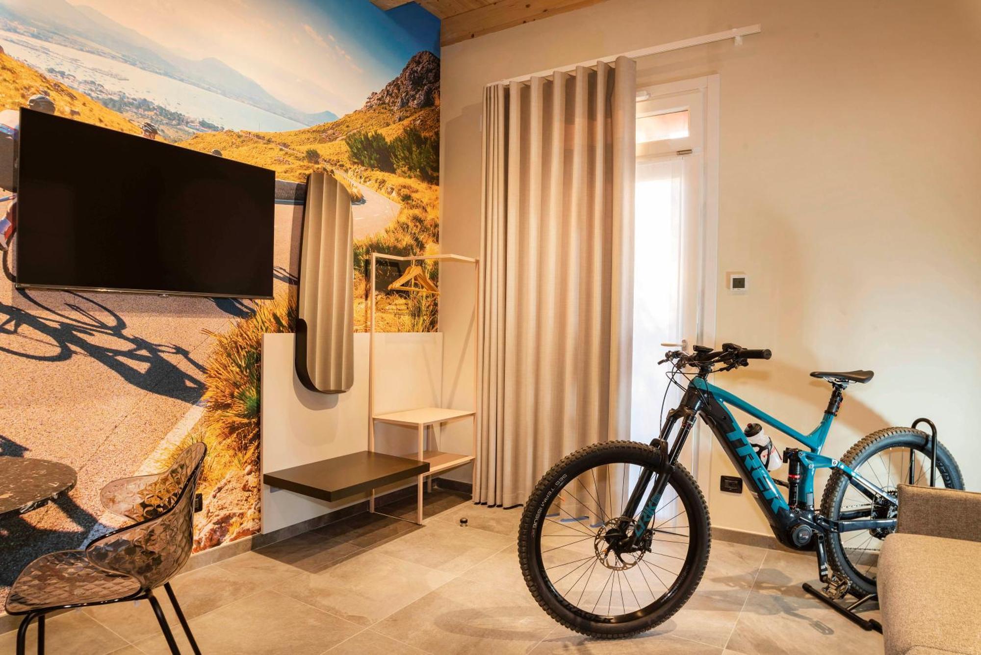 Italianflat - Verona'S River, Free Parking For Car & Bike, Nature, Relax 외부 사진