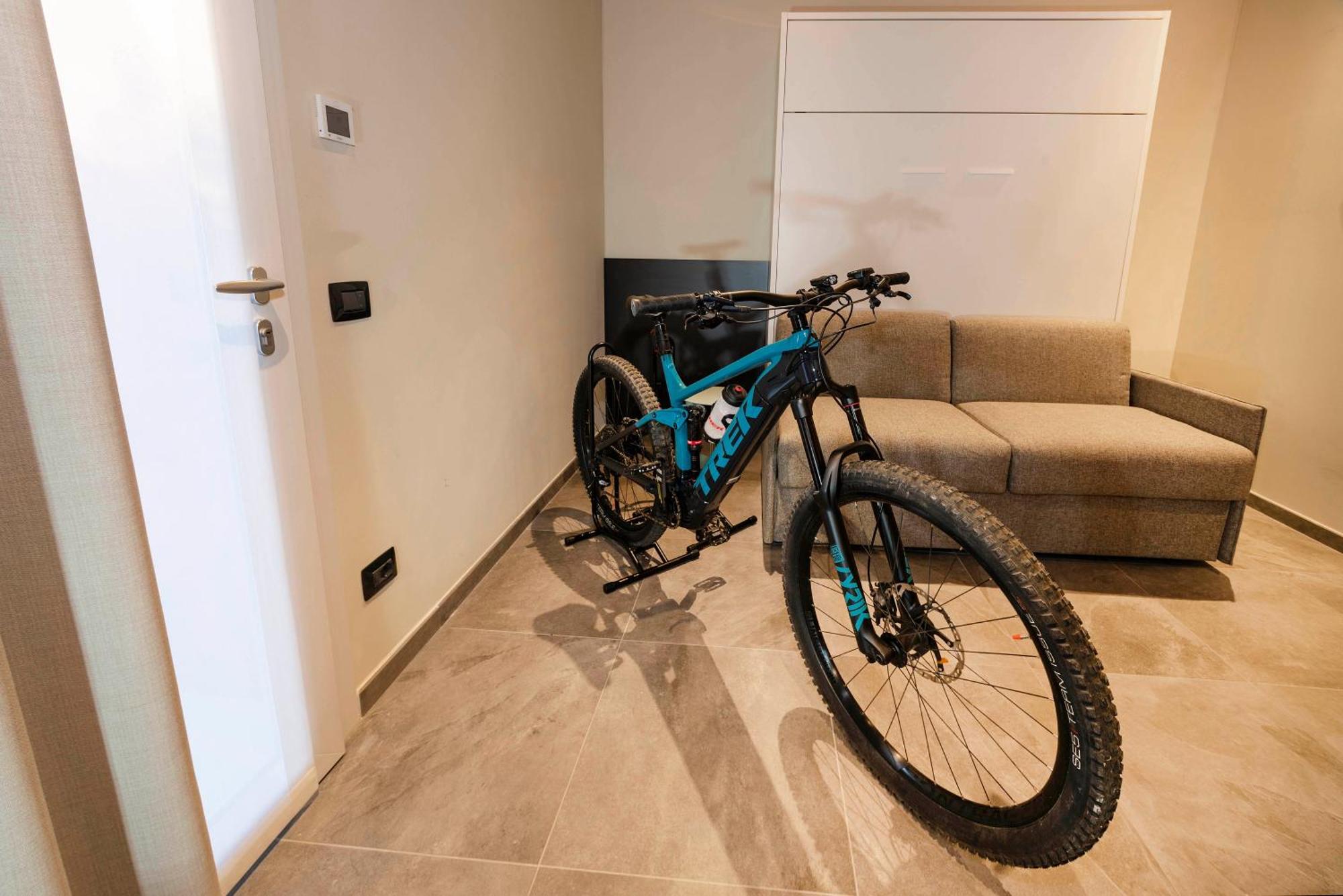 Italianflat - Verona'S River, Free Parking For Car & Bike, Nature, Relax 외부 사진