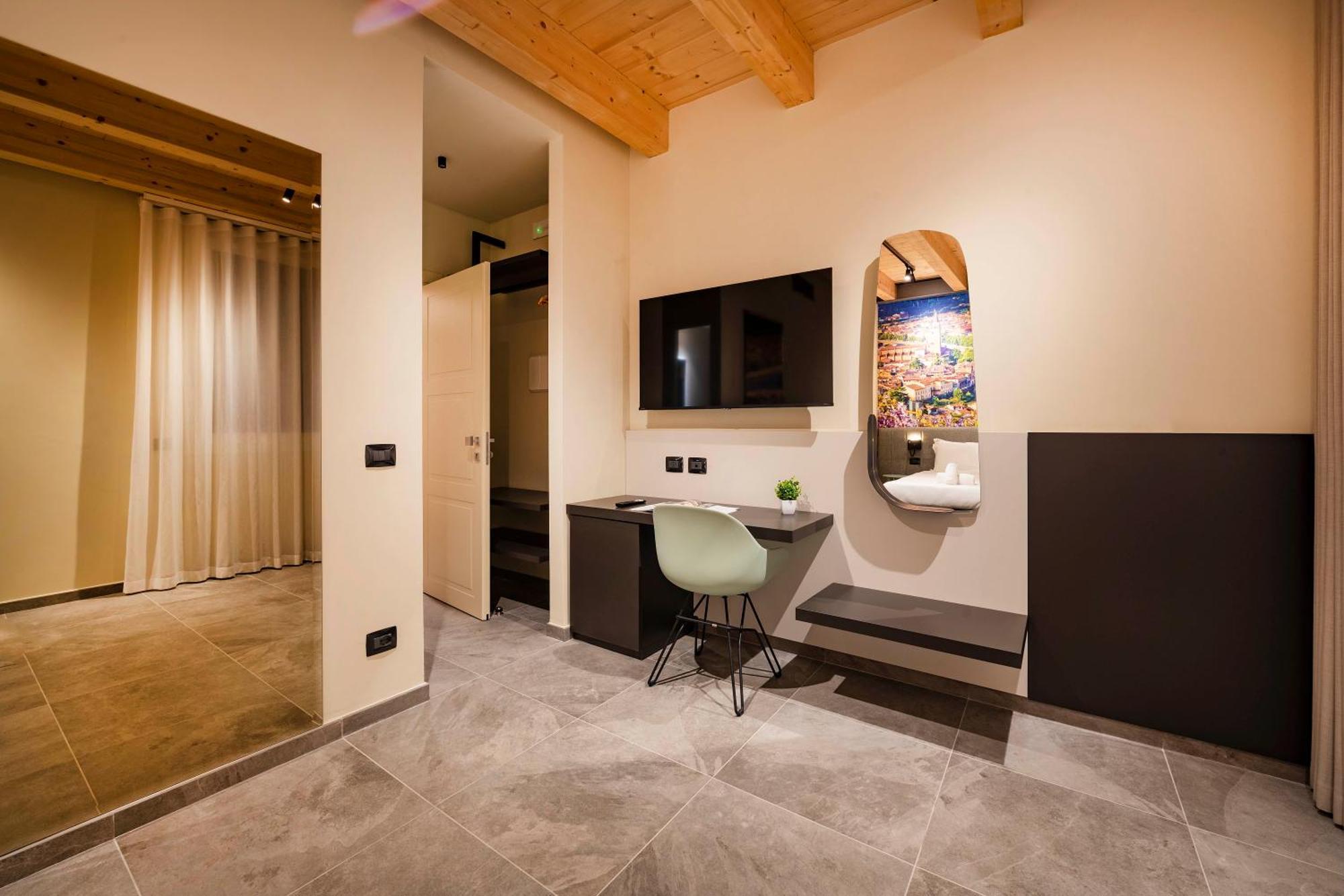 Italianflat - Verona'S River, Free Parking For Car & Bike, Nature, Relax 외부 사진