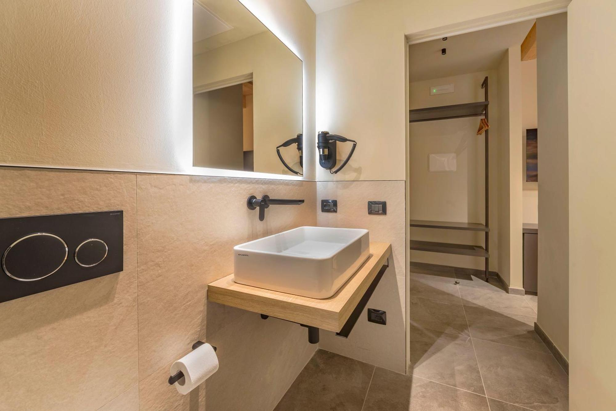 Italianflat - Verona'S River, Free Parking For Car & Bike, Nature, Relax 외부 사진