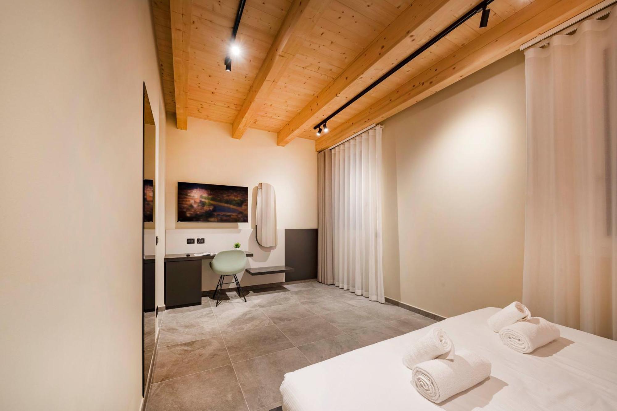 Italianflat - Verona'S River, Free Parking For Car & Bike, Nature, Relax 외부 사진