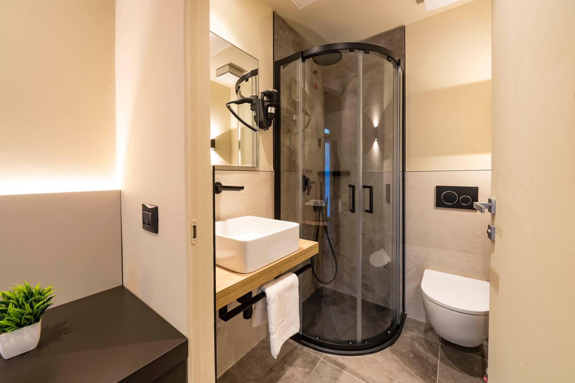 Italianflat - Verona'S River, Free Parking For Car & Bike, Nature, Relax 객실 사진